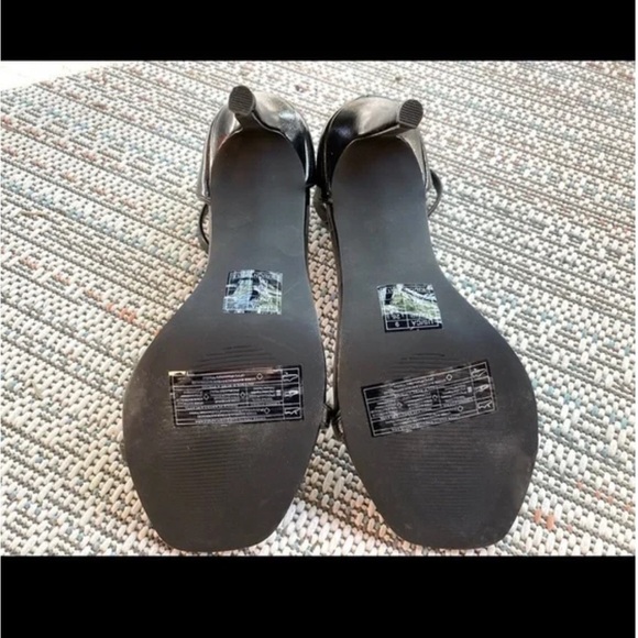 Size 9 forever21 heels - Picture 6 of 6